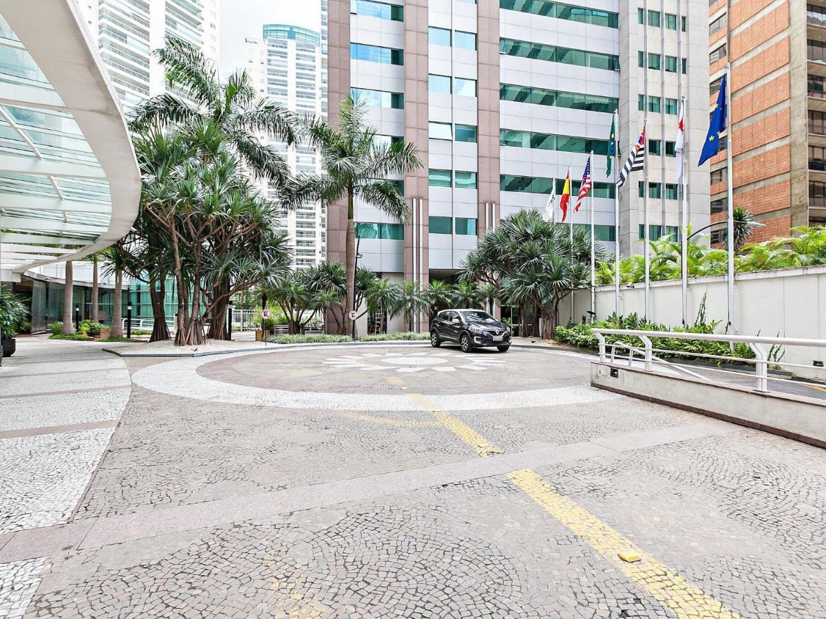 You Stay At Vila Olimpia - Itc São Paulo Kültér fotó The entrance of the hotel